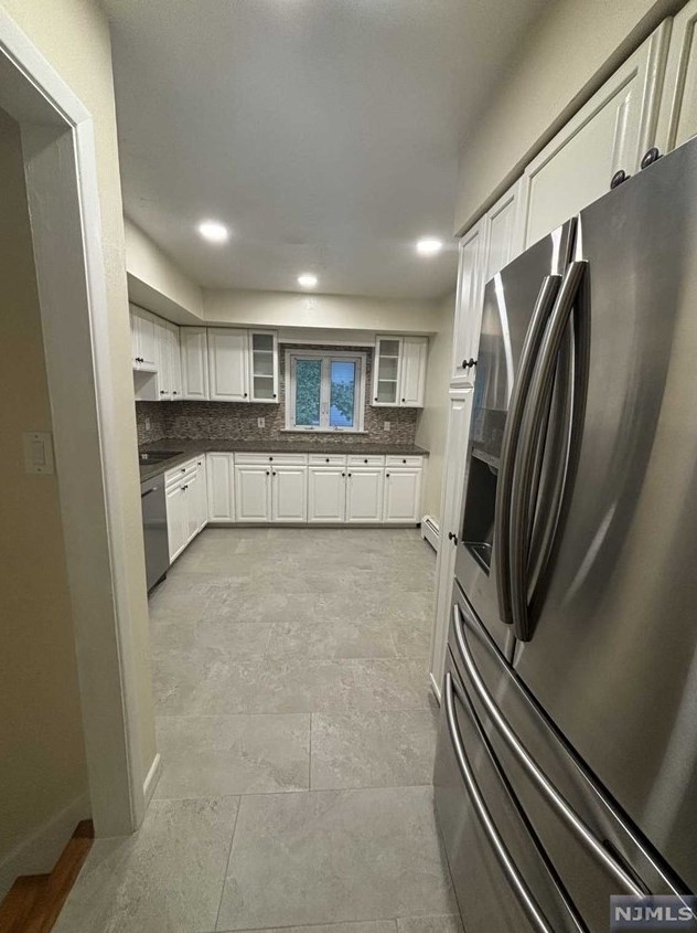 131 Prospect Ter, Teaneck NJ 07666-5823 exterior