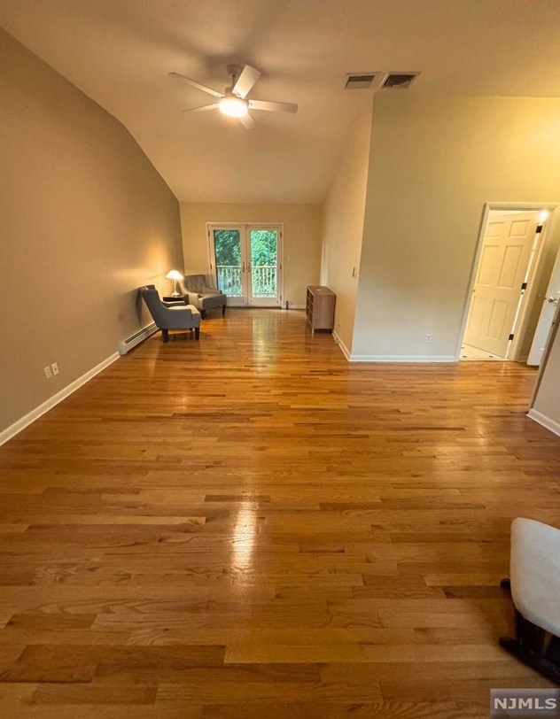 131 Prospect Ter, Teaneck NJ 07666-5823 exterior