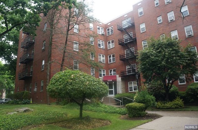 2350 Linwood Ave #4c, West Fort Lee, NJ 07024