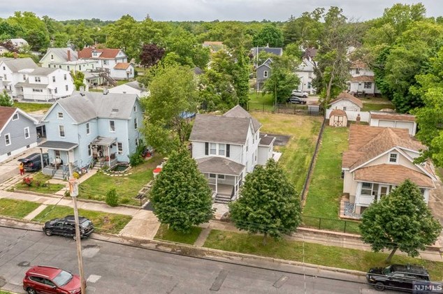 314 Almond St, Vineland NJ 08360-5218 exterior