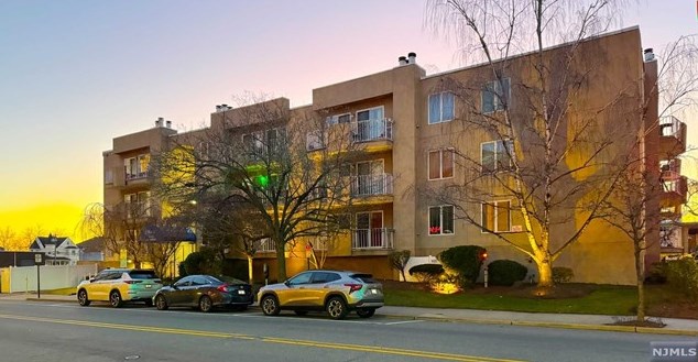 105 State St #3a, Hackensack, NJ 07601