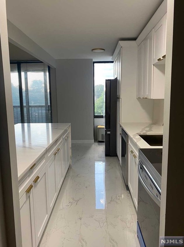 200 Winston Dr #0217, Cliffside Park, NJ 07010