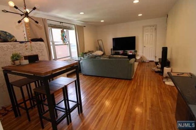 2340 Linwood Ave #5g, West Fort Lee, NJ 07024