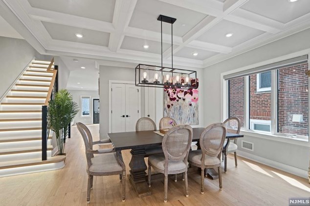 446 Greenmount Ave, Cliffside Park NJ 07010-1633 exterior