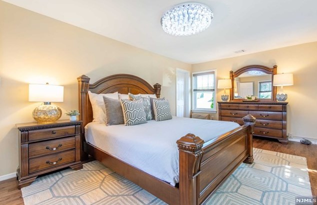 227 Berkshire Rd, Hasbrouck Heights NJ 07604-2503 exterior