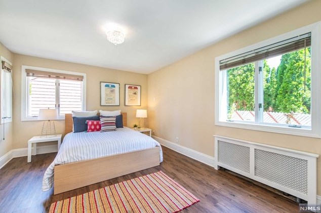 227 Berkshire Rd, Hasbrouck Heights NJ 07604-2503 exterior