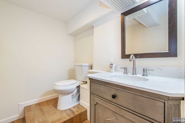 227 Berkshire Rd, Hasbrouck Heights NJ 07604-2503 exterior