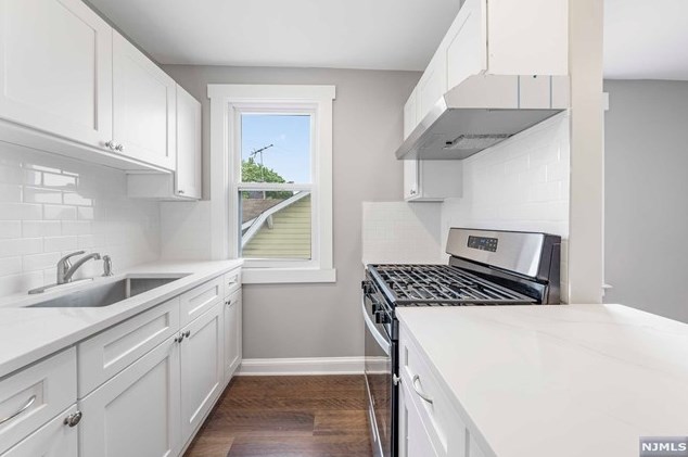 67-69 Grumman Ave #3, Newark, NJ 07112