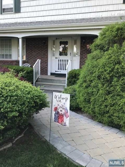 418 Hasbrouck Blvd, Oradell, NJ 07649