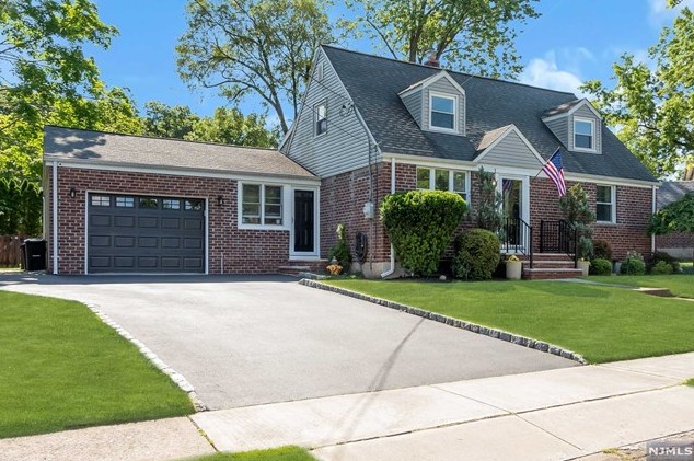 519 Ryeside Ave, N Milford, NJ 07646