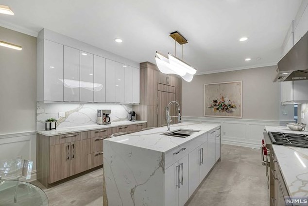 314 Forester Way, Park Ridge NJ 07656-2611 exterior