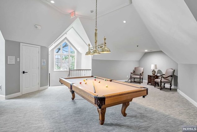 314 Forester Way, Park Ridge NJ 07656-2611 exterior