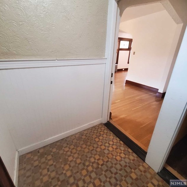 165 Magnolia Ave, Kearny, NJ 07032