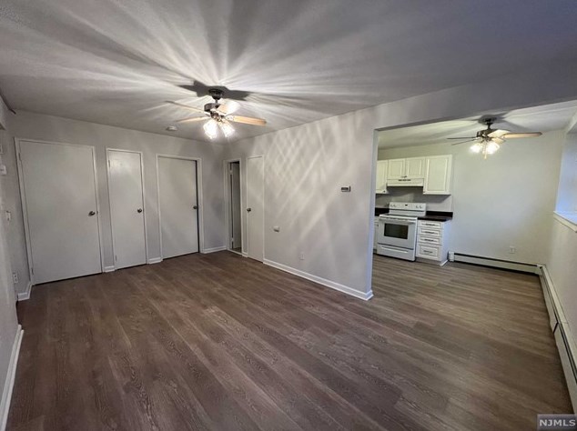 35 Willow St, Montclair NJ  07042-3547 exterior