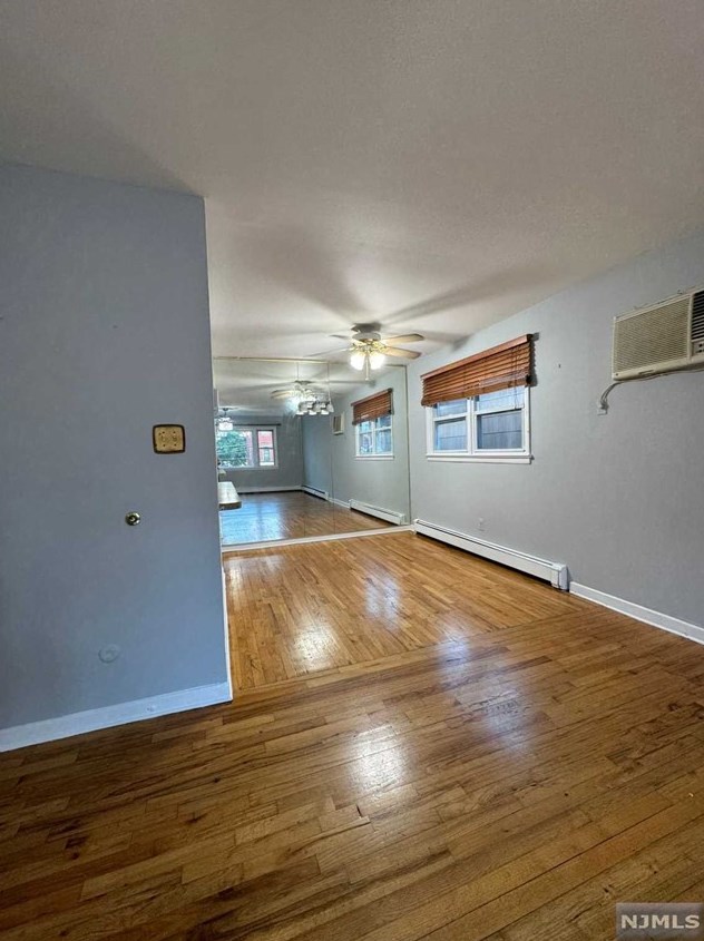 6705 Park Ave, West New York, NJ 07093