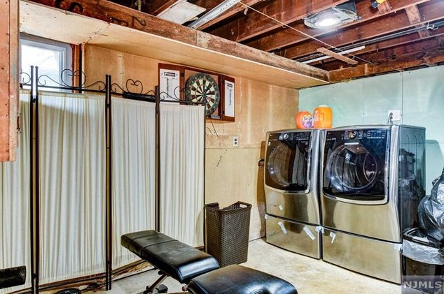 82 Race St, Nutley NJ  07110-2628 exterior