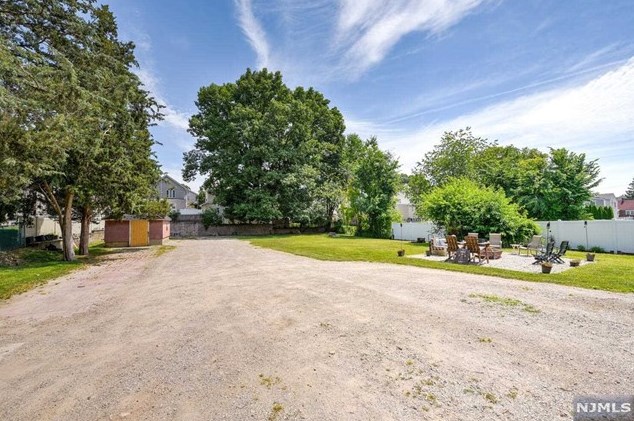 82 Race St, Nutley NJ  07110-2628 exterior