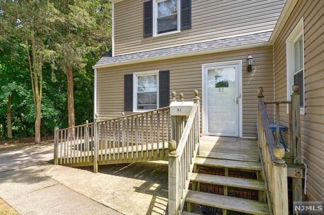 82 Race St, Nutley NJ  07110-2628 exterior