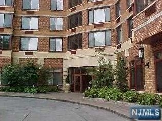 100 Old Palisade Rd #4007, West Fort Lee, NJ 07024