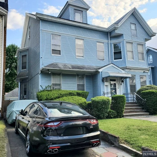 558 Broadway, Paterson, NJ 07514-2518