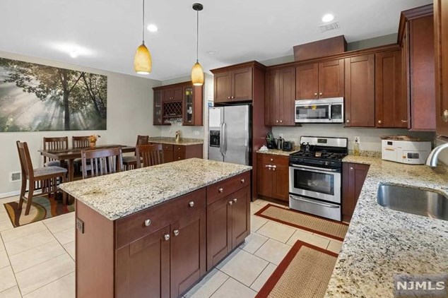 315 Union St #1, Hackensack, NJ 07601