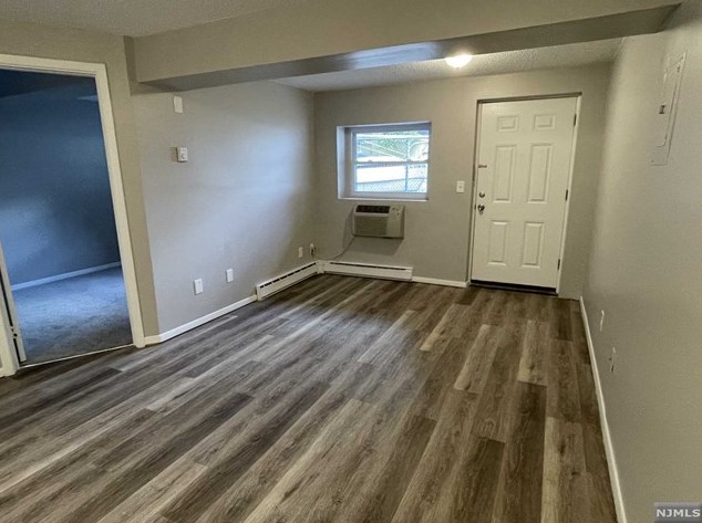 322 Park St #8, Hackensack, NJ 07601