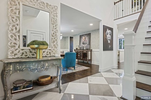 768 Frederick Ct, Wyckoff, NJ 07481