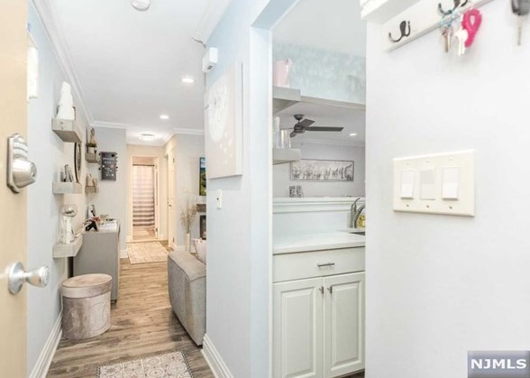100 Pierson Miller Dr #e19, Pompton Lakes, NJ 07442