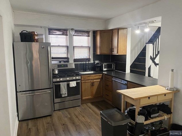 57 Malcolm Ave, Outwater NJ  07026-1523 exterior