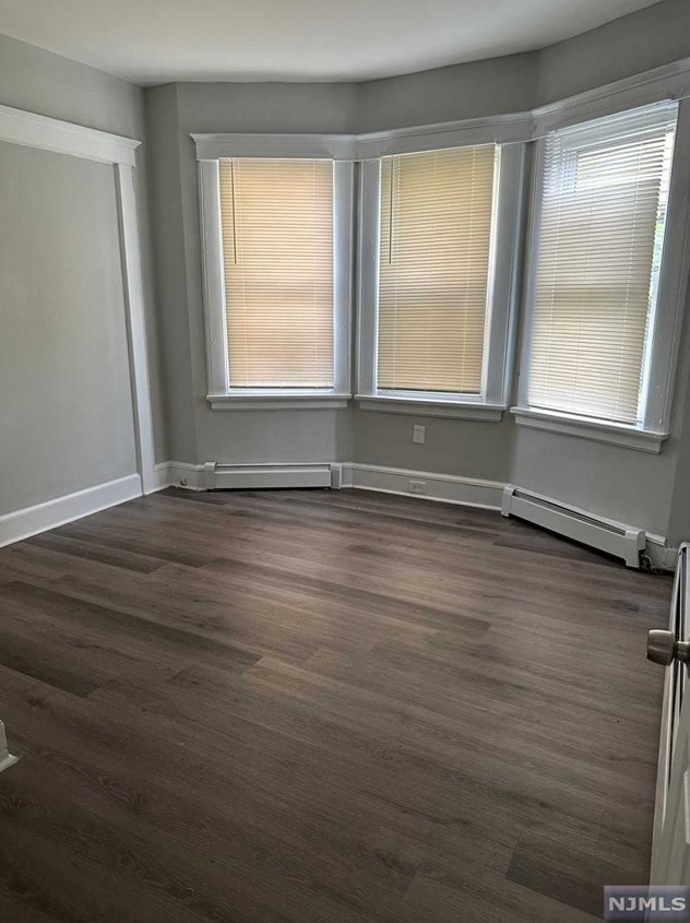165 Temple St, Paterson NJ  07522-1311 exterior