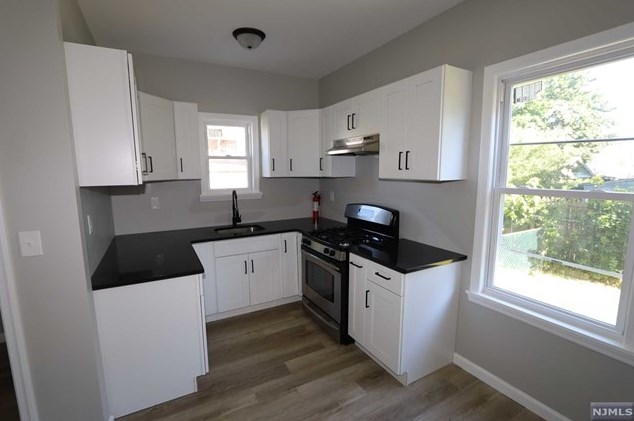 342 Morrissee Ave, Paterson, NJ 07508