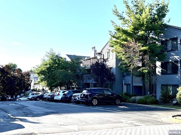 1481 John St #1481, West Fort Lee, NJ 07024