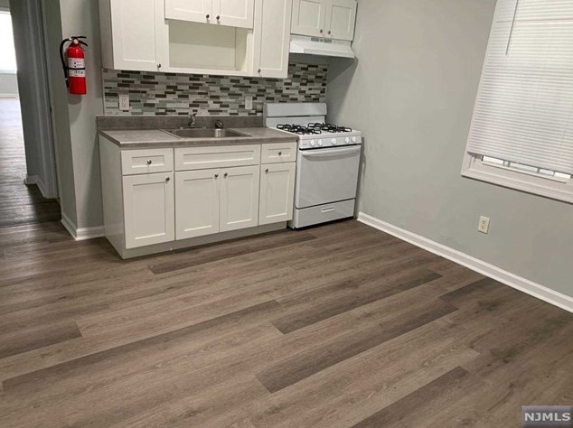 265 Governor St #1, Paterson, NJ 07501