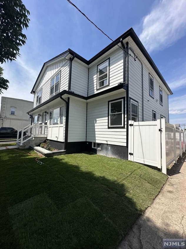 151 Garibaldi Ave #1, Lodi, NJ 07644