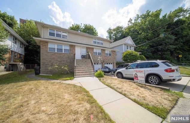 510 Stillwell Ave, West Fort Lee, NJ 07024