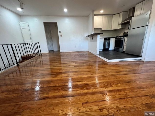 50 S Main St, Lodi, NJ 07644