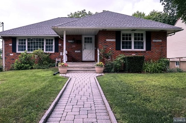 800 Boulevard, N Milford, NJ 07646