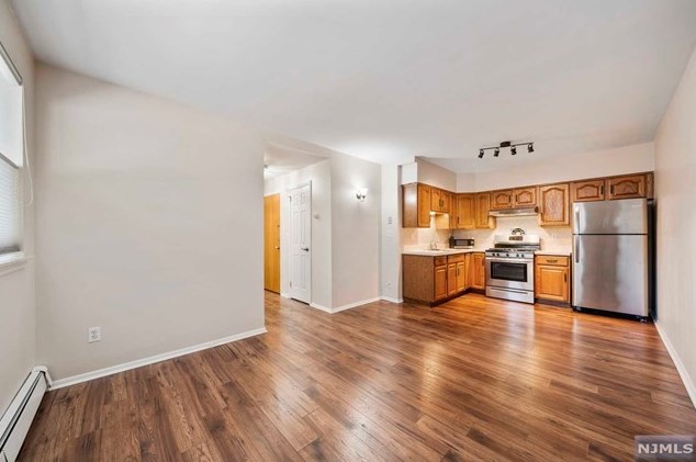 371 Gorge Rd #2, Cliffside Park, NJ 07010
