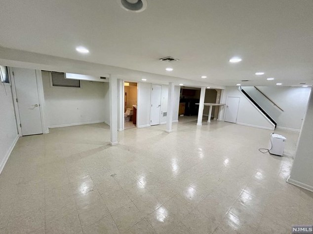 772 Morton St, East Rutherford NJ 07073-1609 exterior