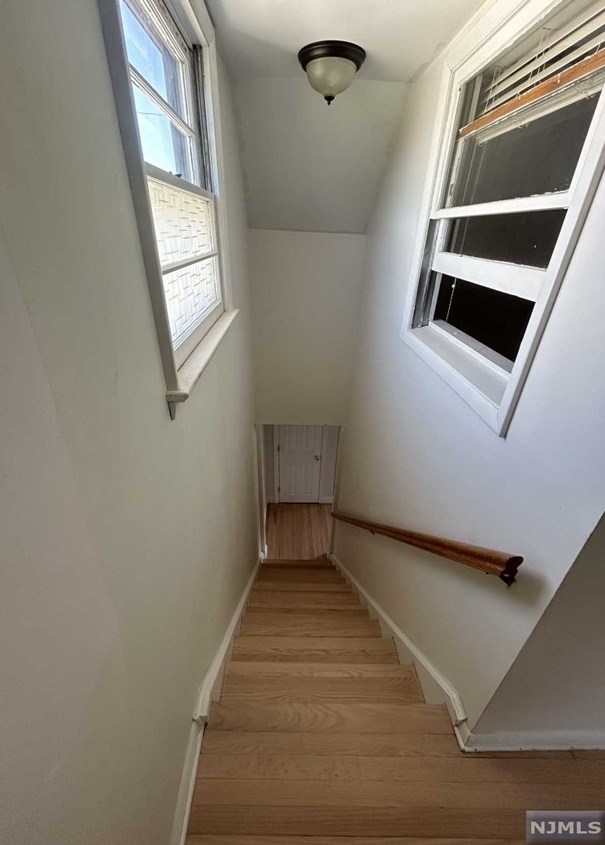 772 Morton St, East Rutherford NJ 07073-1609 exterior