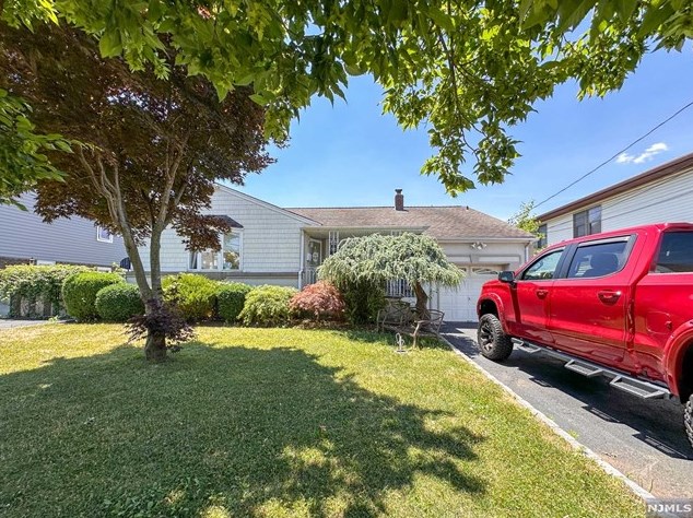 100 Kipp Ave #1, Lodi, NJ 07644