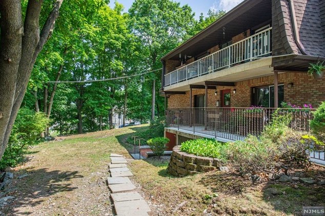 221 Ringwood Ave #a22, Pompton Lakes, NJ 07442