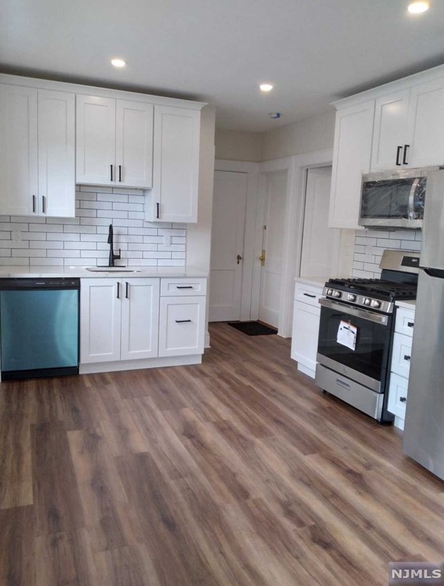130 Broughton Ave, Bloomfield, NJ 07003