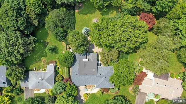 224 Brook St, Harrington Park, NJ 07640