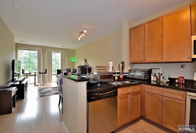 26 Ave At Port Imperial Apt 322, West New York, NJ 07093
