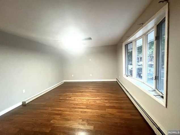 366 Walnut St #1, Newark, NJ 07105