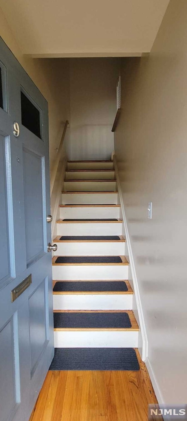 522 Main St #9, Lodi, NJ 07644