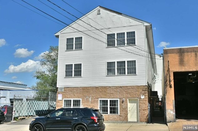 912 Madison Ave #12, Paterson, NJ 07524