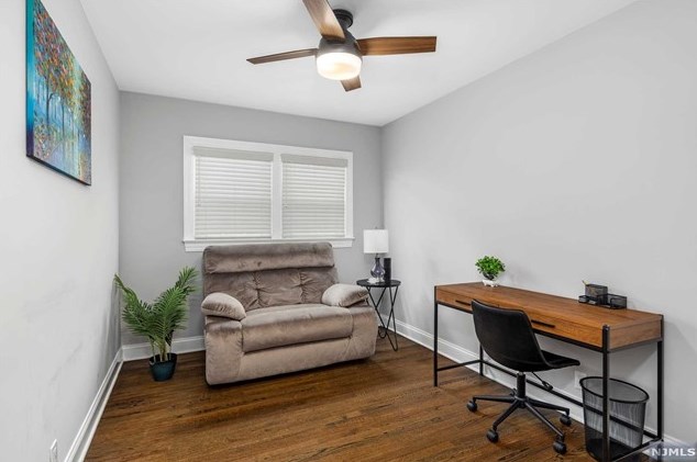 290 Orient Way, Lyndhurst NJ 07071-1617 exterior