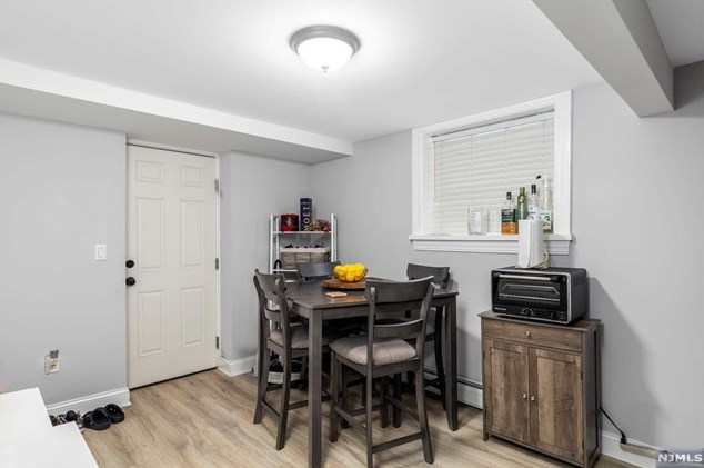 290 Orient Way, Lyndhurst NJ 07071-1617 exterior